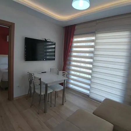 Apartmanhotel Arti̇m *